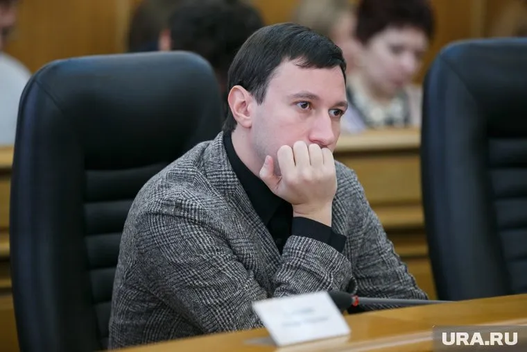 Евгений Боровик мотивировал свое решение состоянием здоровья
