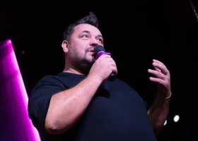 Пермяки споют на одной сцене с Сергеем Жуковым