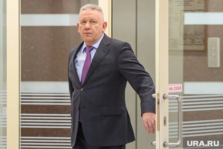 Алексей Россолов продолжит работать в свердловском правительстве