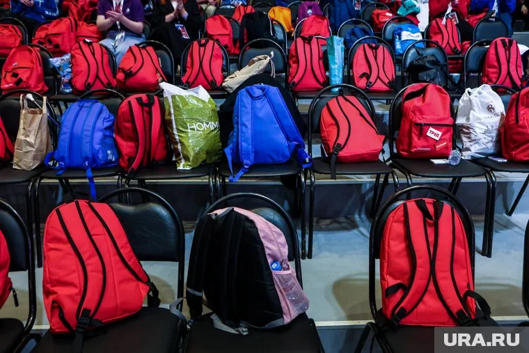 К началу учебного года все посылки уже найдут своих адресатов