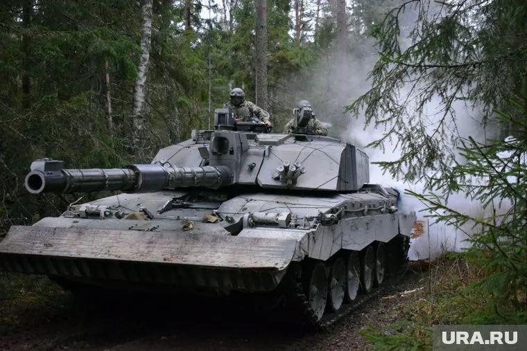 ЧВК «Вагнер» передала Вооруженным силам РФ сотни танков