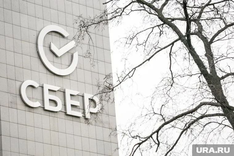 В 2020 году доля Сбербанка
на рынке вкладов физлиц достигла 45,4%