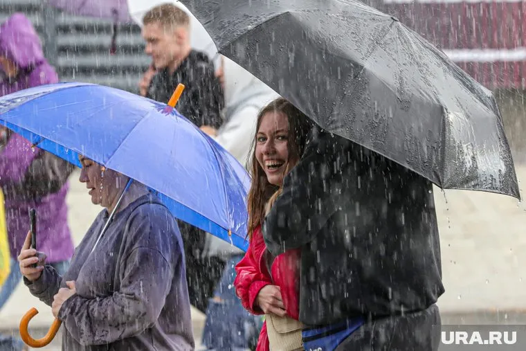 Стихия не смогла испортить настроения гостям фестиваля 