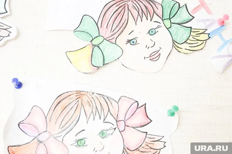 Дети должны чувствовать эмоциональную поддержку, чтобы плодотворно говорить о школе, заявила психолог