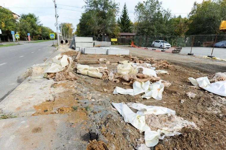 Раскопы теплотрасс МУП ЧКТС. Челябинск