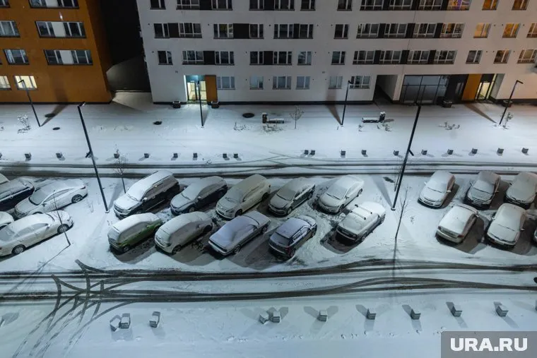 Все новогодние каникулы в Екатеринбурге будут бесплатные парковки