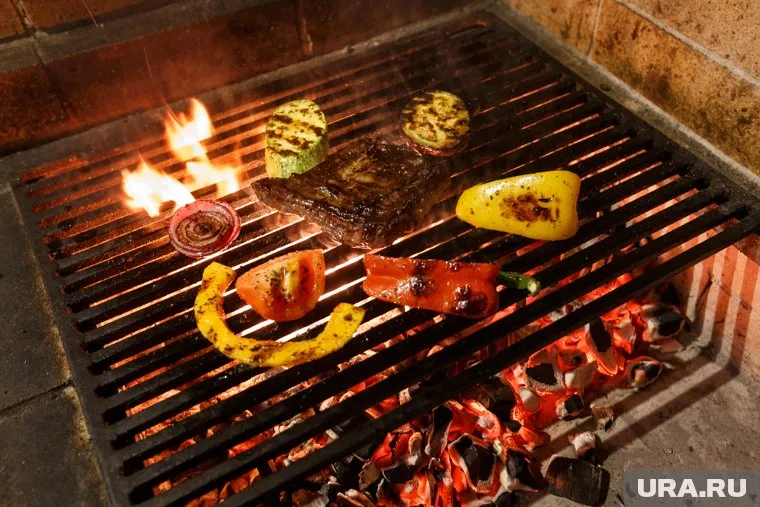 Проект «Кто кормит Екатеринбург». Шеф-повара ресторанов, гриль-баров а кофеен города