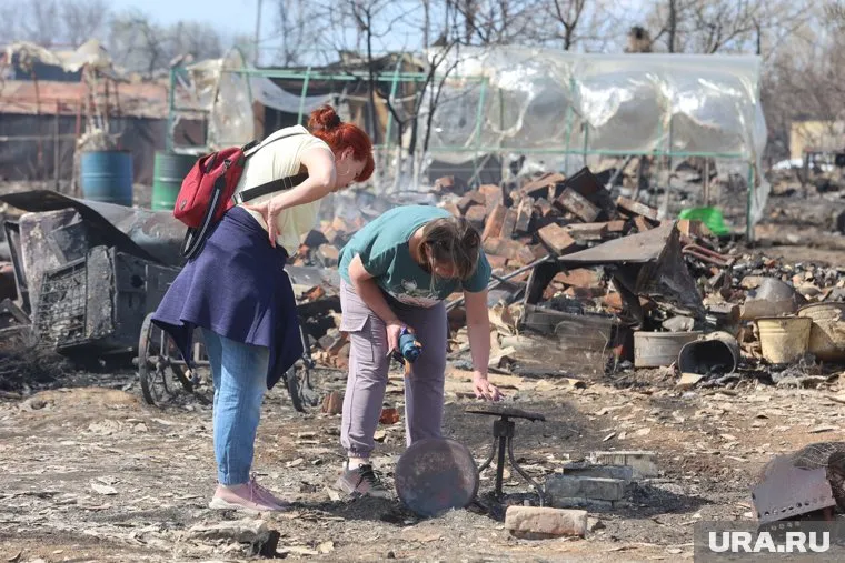 В Курганской области открыто три пункта сбора помощи погорельцам