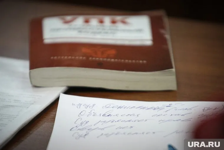 В уголовном деле о контрабанде глава ФТС Андрей Бельянинов пока остается в качестве свидетеля