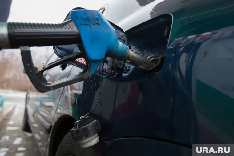 Изменения цен произошли на станциях «Газпром нефти» и «ЛУКОЙЛа»