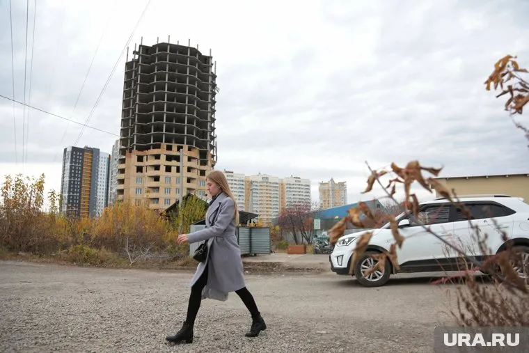 В полпредстве УрФО занялись проблемой обманутых дольщиков