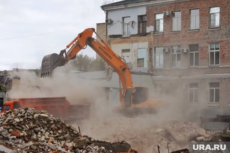 Усадьбу снесли экскаваторами (фото из архива)