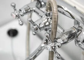 В городе ХМАО непогода оставила жителей нескольких районов без воды