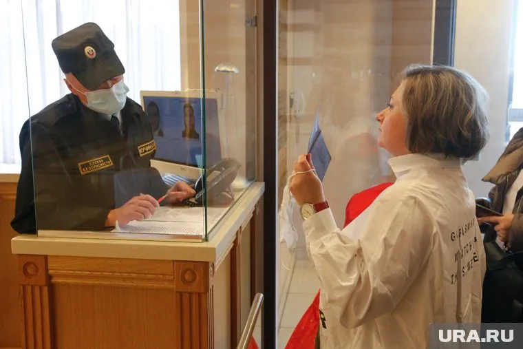 Антипрививочники сами занимаются сегрегацией, считают депутаты