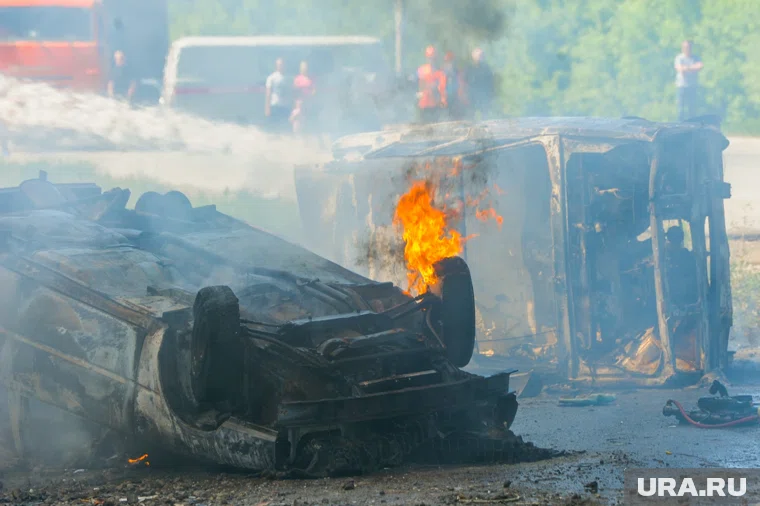 Автомобиль загорелся 27 октября около 22 часов