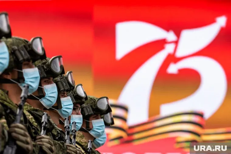 Юбилейный парад не был похож ни на один из предыдущих