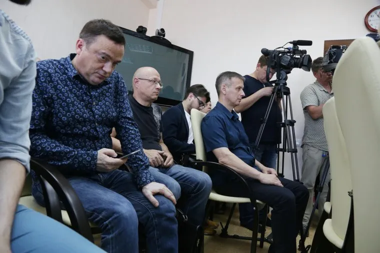 Избирательная комиссия Пермского края. Проверка подписей, собранных кандидатами. Пермь