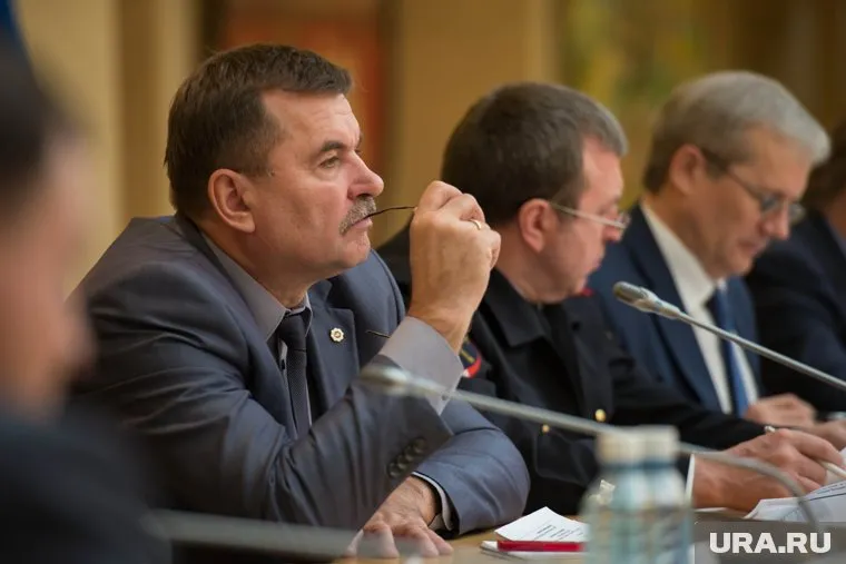 Валерий Задорин возглавляет свердловский СК с 2011 года, несмотря на частые ротации своих коллег из других регионов