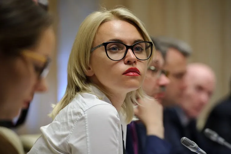 Совещание у Игоря Холманских по выборам 2017 и 2018 гг. Екатеринбург, сергеева мария