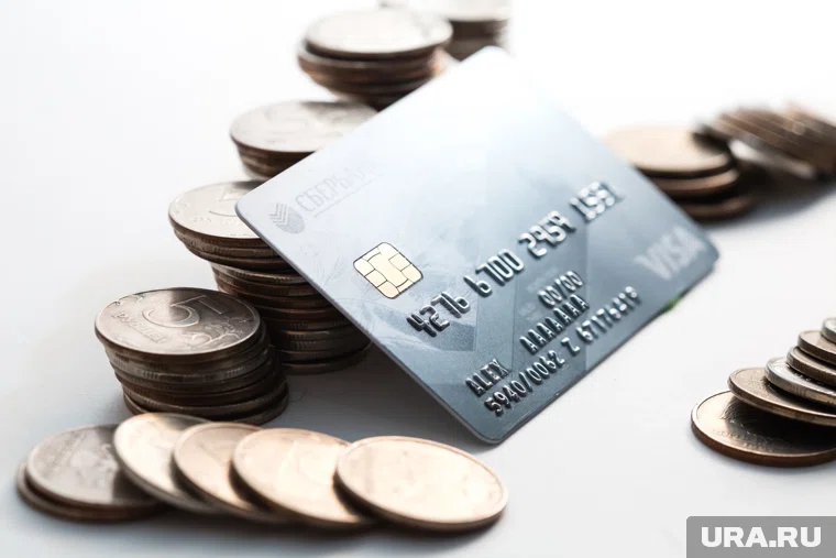 В октябре 2025 года в Тюменской области (с ХМАО и ЯНАО) выдали 41 тысячу кредиток