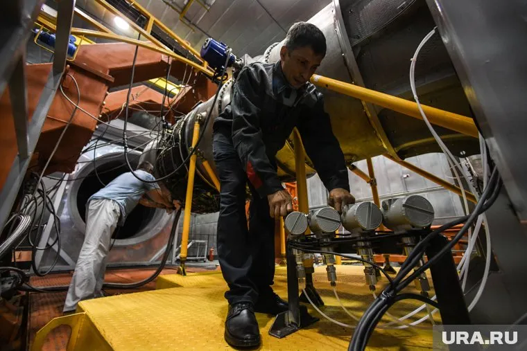 На Бованенковском месторождении в ЯНАО поставят российские двигатели