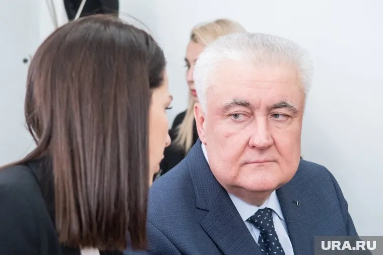 На Миронова возбуждено четыре уголовных дела