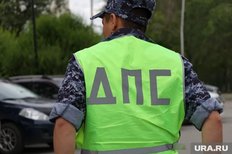 В Шатровском районе Форд въехал в самосвал