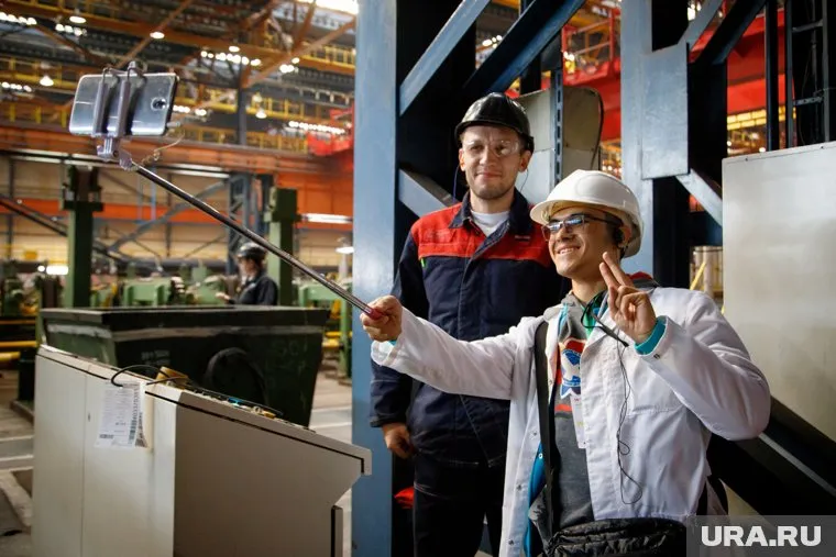 Журналистов пригласили на открытие завода