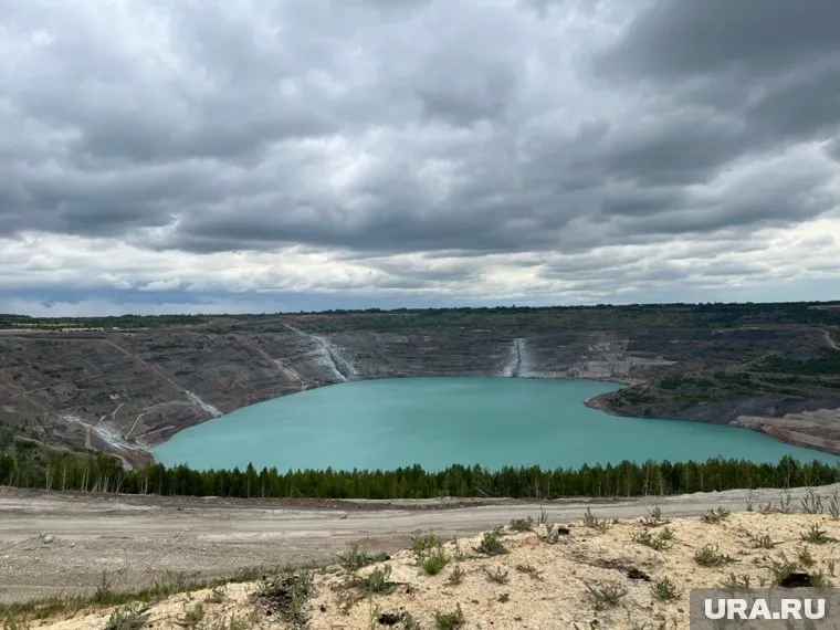 В Коркинском разрезе прекратились пожары и появился голубой водоем