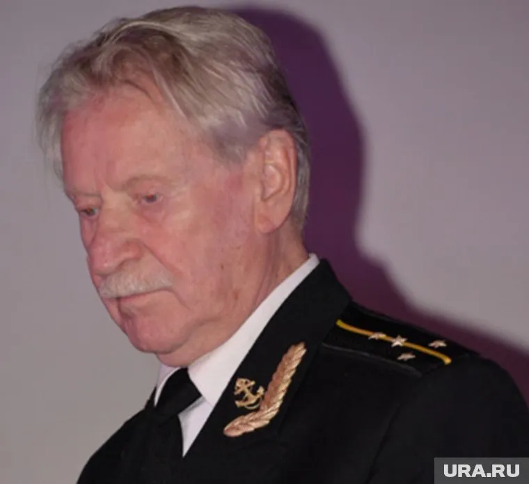 Сейчас Иван Краско живет в комнате на правах постояльца