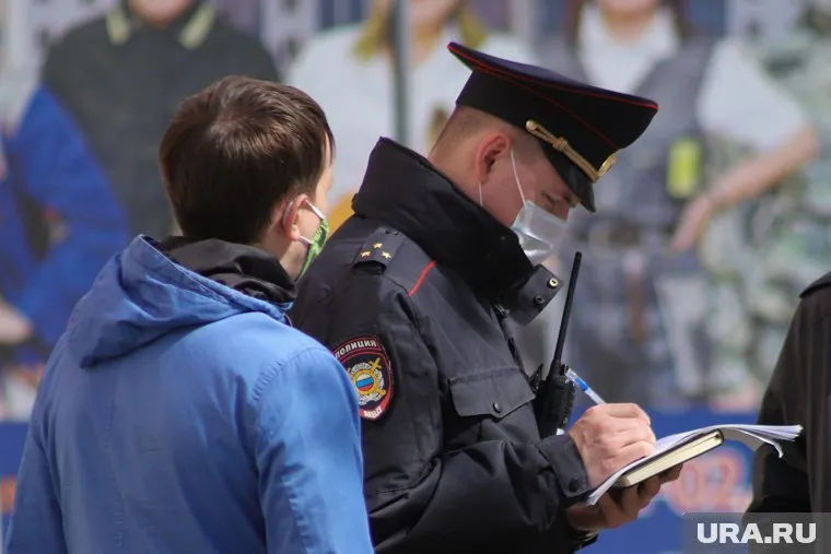 Женщине успели выписать два штрафа из-за того, что она не скачала специальное приложение