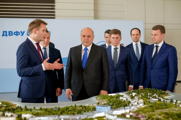 Михаил Мишустин посетил VII Всероссийский конкурс лучших проектов создания комфортной городской среды. Владивосток