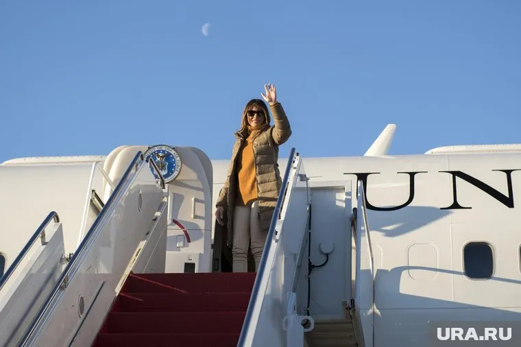 Меланья Трамп намерена продолжить свое путешествие