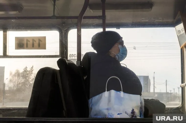 Пандемия вселила в россиян страх потерять работу и остаться без отпуска