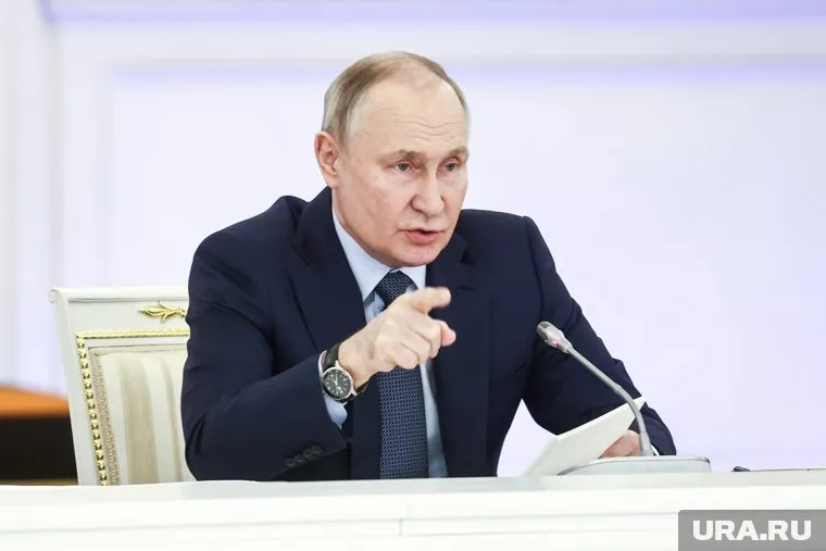 Владимир Путин увеличил размер штрафов за спам-звонки