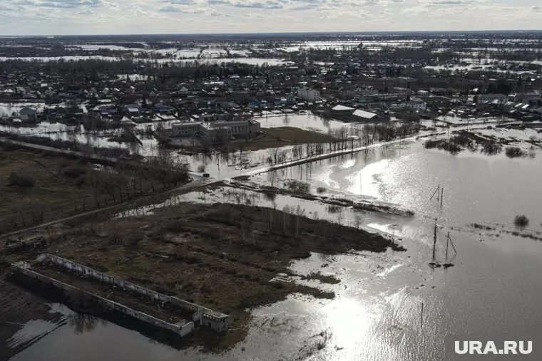 Бесплатные поезда запустили на время паводка