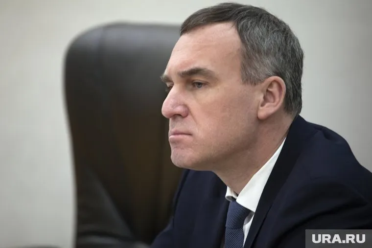 Врио губернатора ХМАО Руслан Кухарук подписал семь соглашений на ПМЭФ-2024