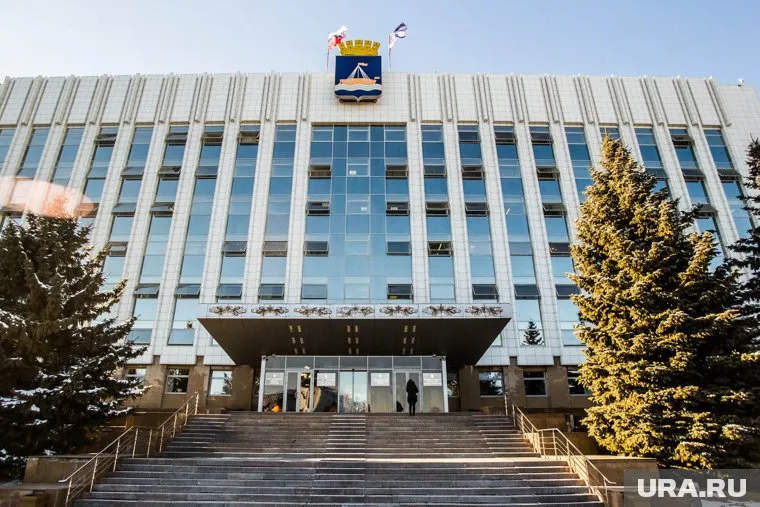 Женщина незаконно завладела имуществом мэрии Тюмени