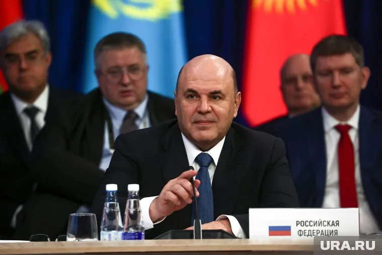 Михаил Мишустин сообщил, что правительство РФ увеличило страховые пенсии на 15%