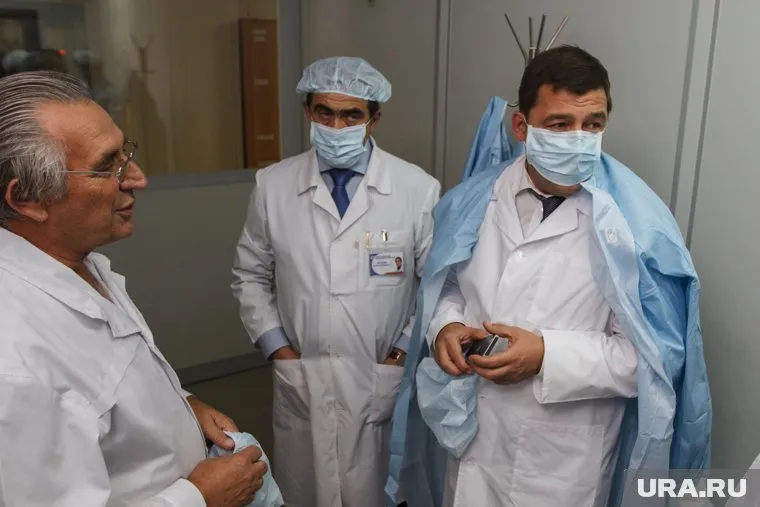 Евгений Куйвашев призвал соблюдать режим самоизоляции