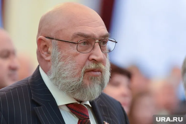 Несмотря на то, что все усложнилось, отношение к россиянам осталось прежним, считает Горнов