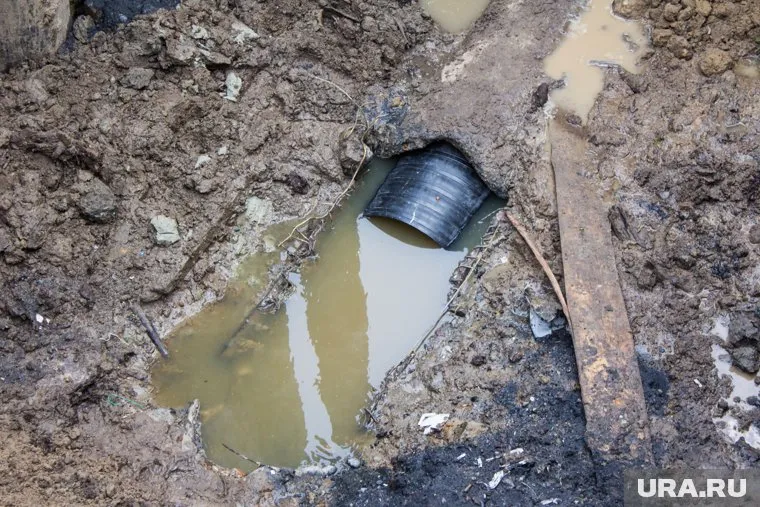 Для отвода воды будут прочищены трубы (архивное фото)