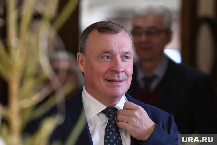 С февраля 2022-го Алексей Орлов — первый замсекретаря свердловской «Единой России», то есть зам Куйвашева