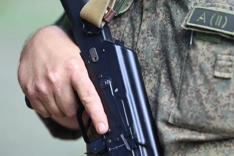 Военачальника отстранили от командования армией страны