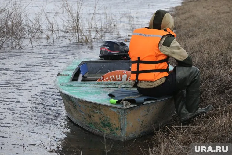 Лодочную переправу запустили 17 апреля