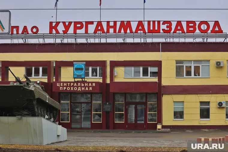 Сотрудницы КМЗ получат выплаты по 5 тысяч рублей к 8 Марта