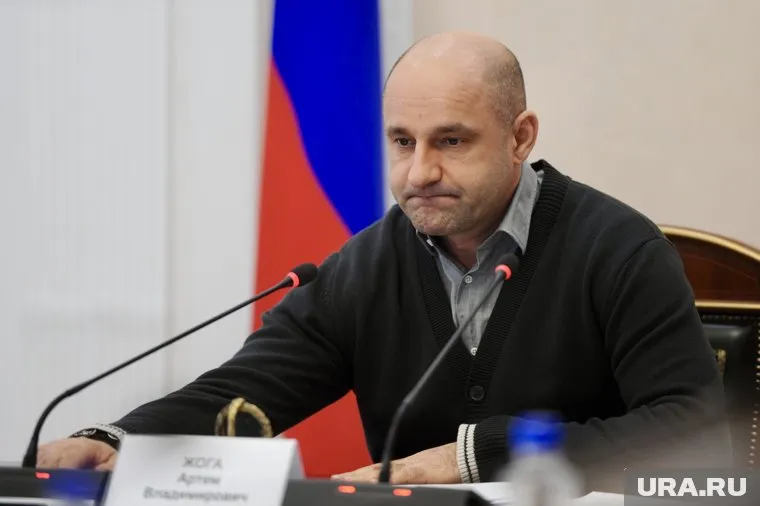 Жога призвал регионы УрФО использовать местные производства для обновления парков общественного транспорта