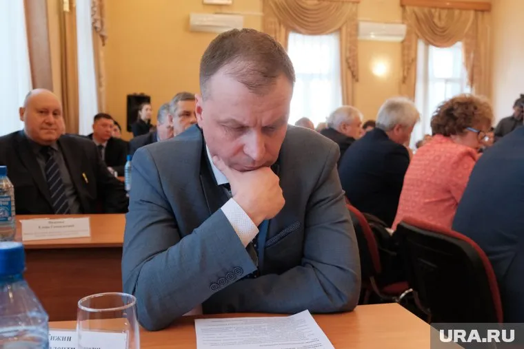 Долг зауральских чиновников за коммуналку — уже 600 млн рублей. Больше половины — у Кургана (на фото глава города Андрей Потапов)