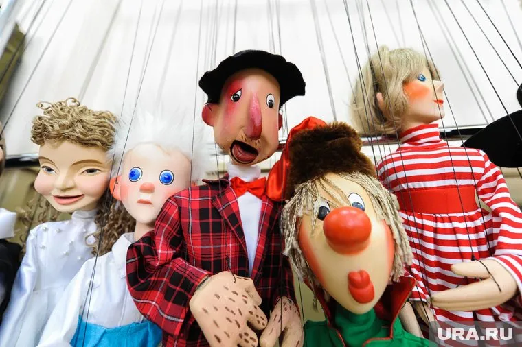 Труппа театра поддержала нового директора коллективным письмом