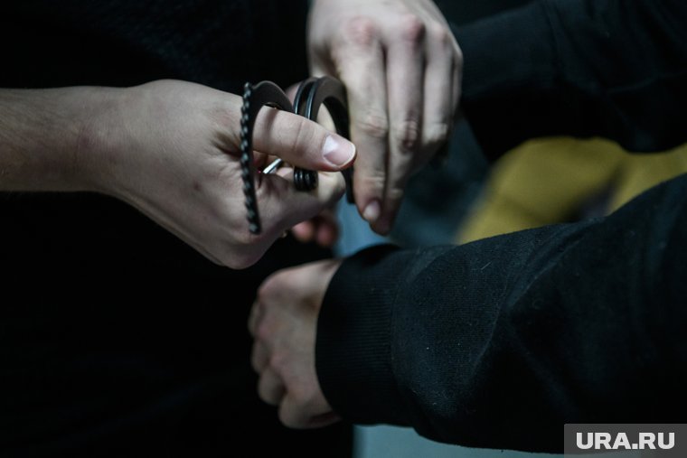 МИД РФ обратился к Азербайджану из-за задержанных россиян: кто они и за что их удерживают